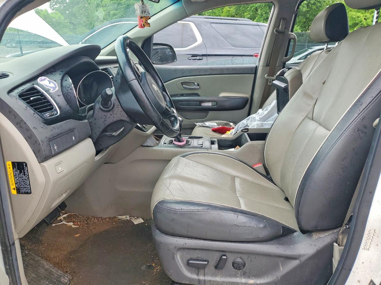 2016 KIA SEDONA