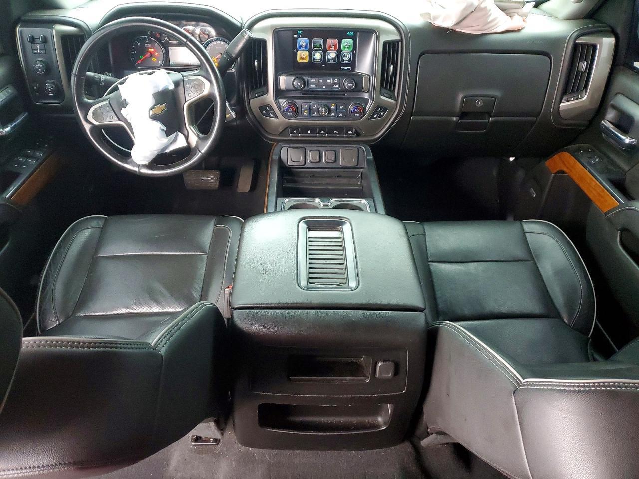 2018 CHEVROLET Silverado