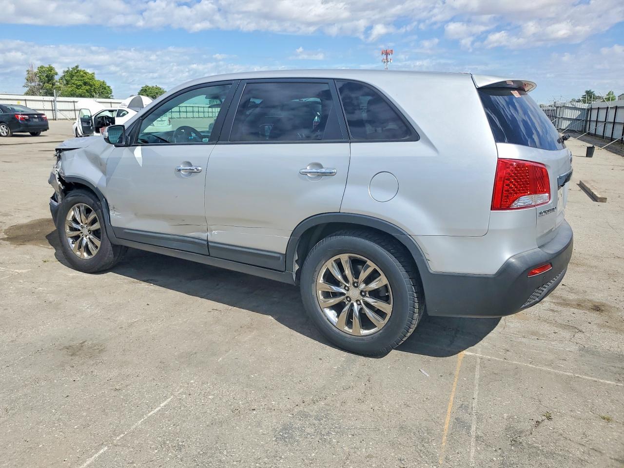 2011 KIA SORENTO