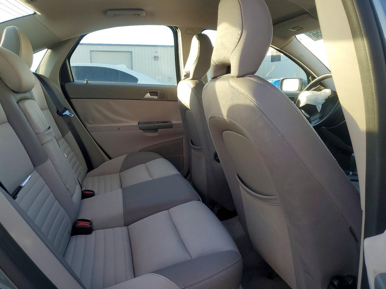 2005 VOLVO S40