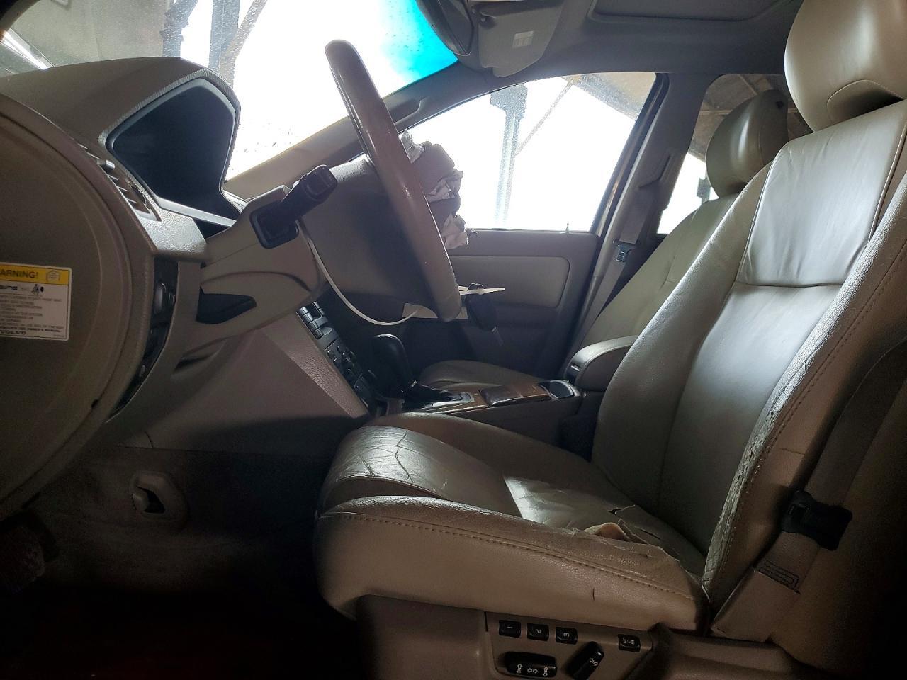 2004 VOLVO XC90