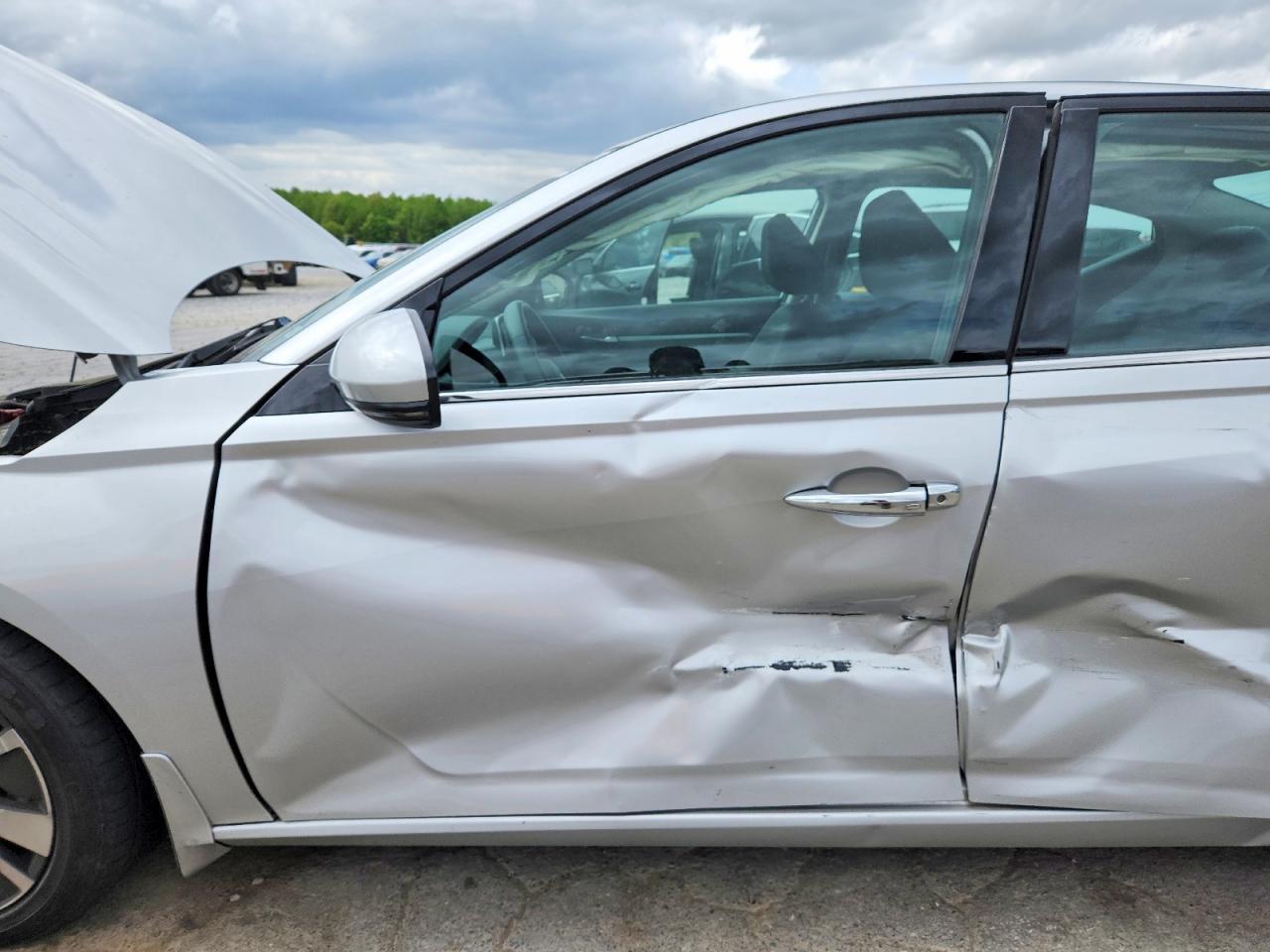 2019 NISSAN ALTIMA