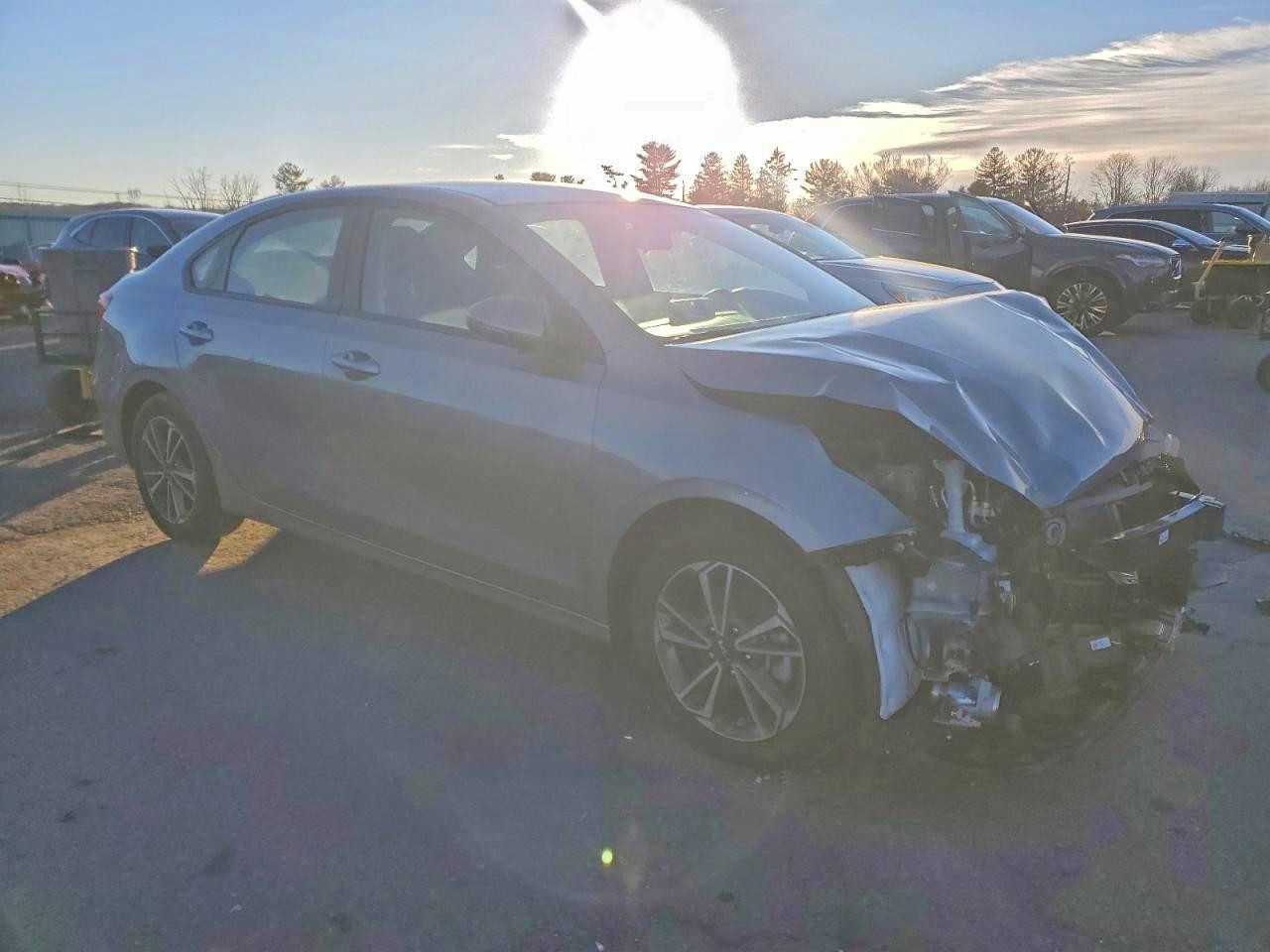 2023 KIA FORTE
