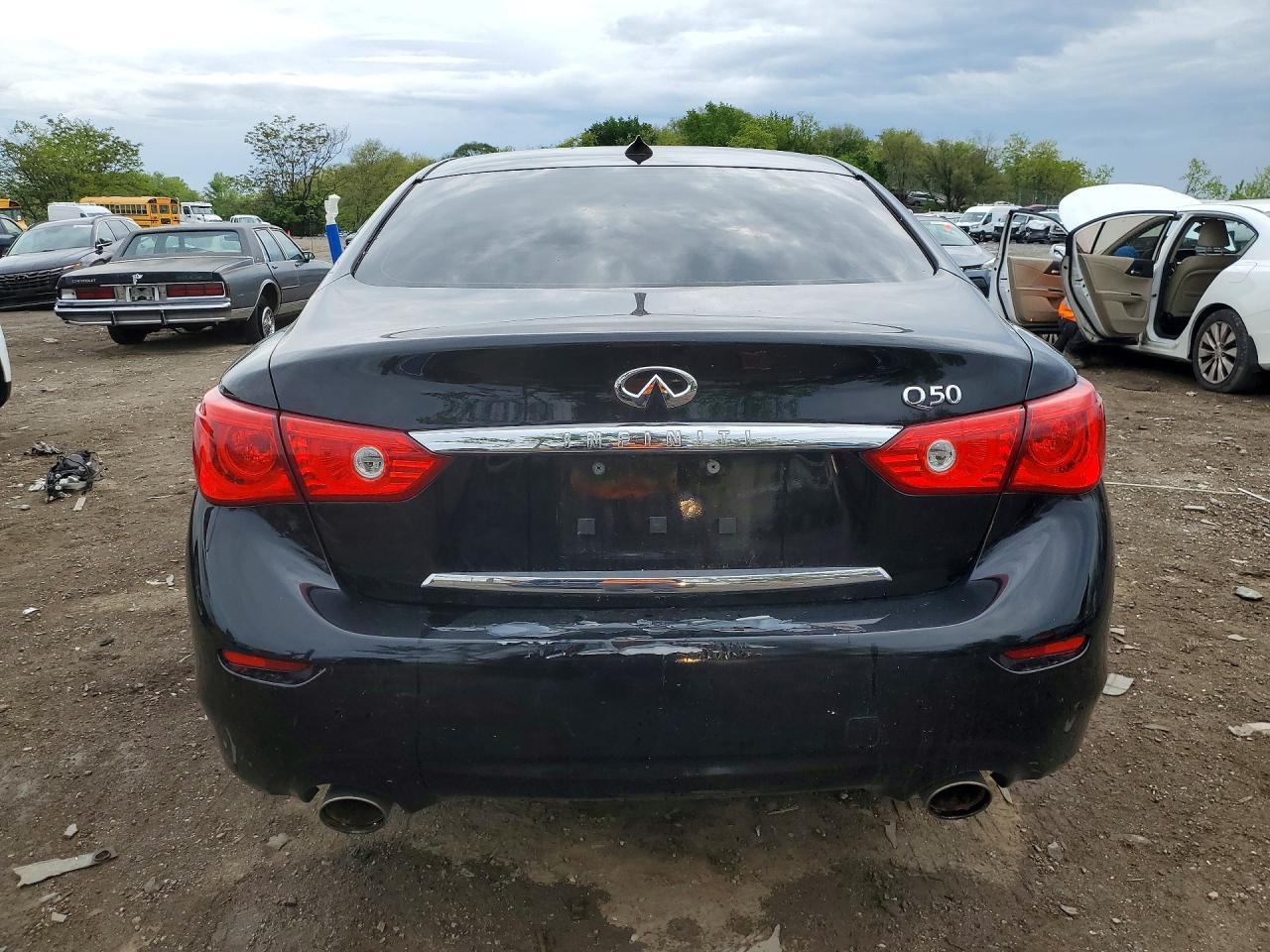 2017 INFINITI Q50