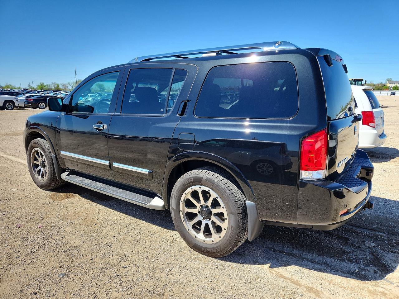 2015 NISSAN Armada