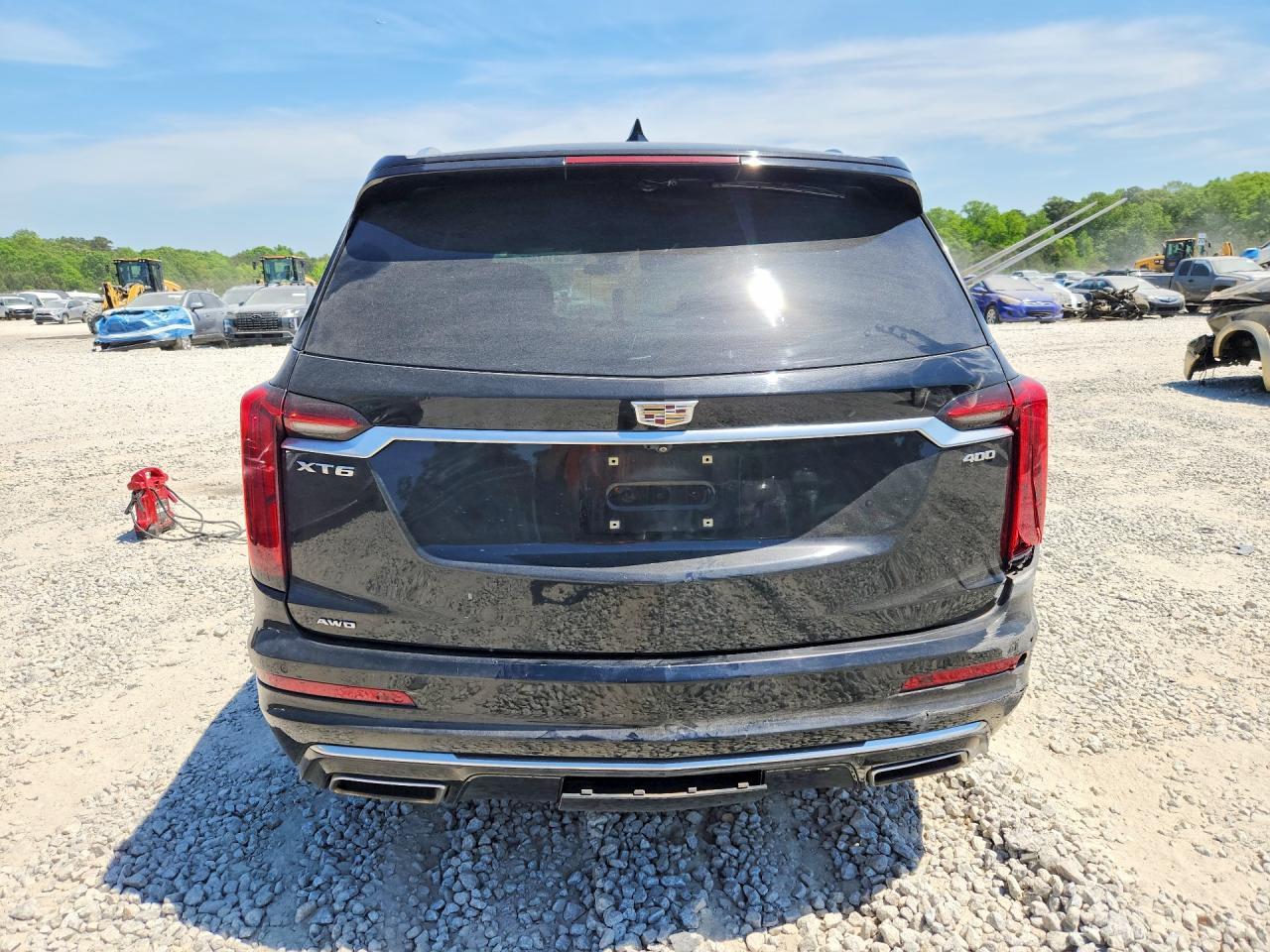 2021 CADILLAC XT6