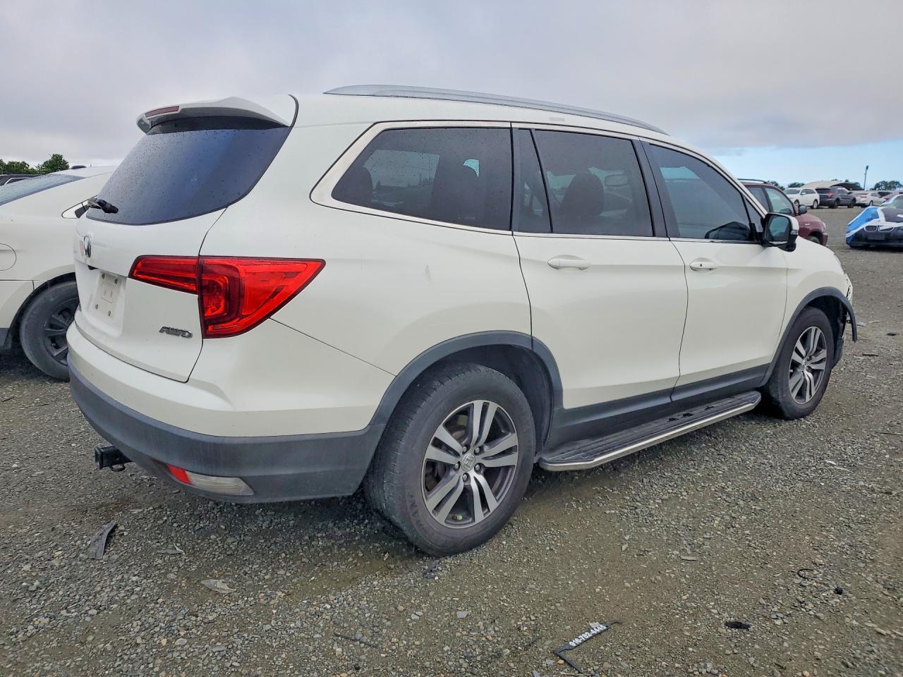 2016 HONDA PILOT