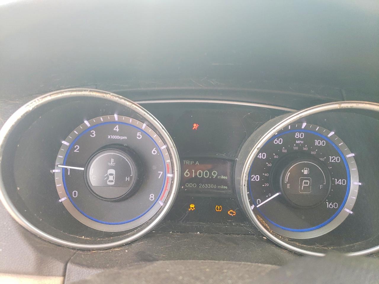 2011 HYUNDAI SONATA