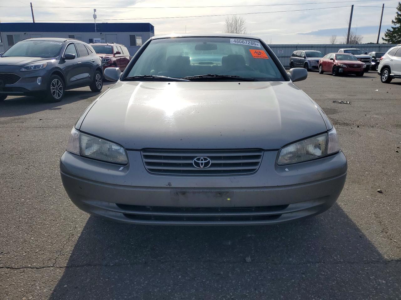 1998 TOYOTA CAMRY