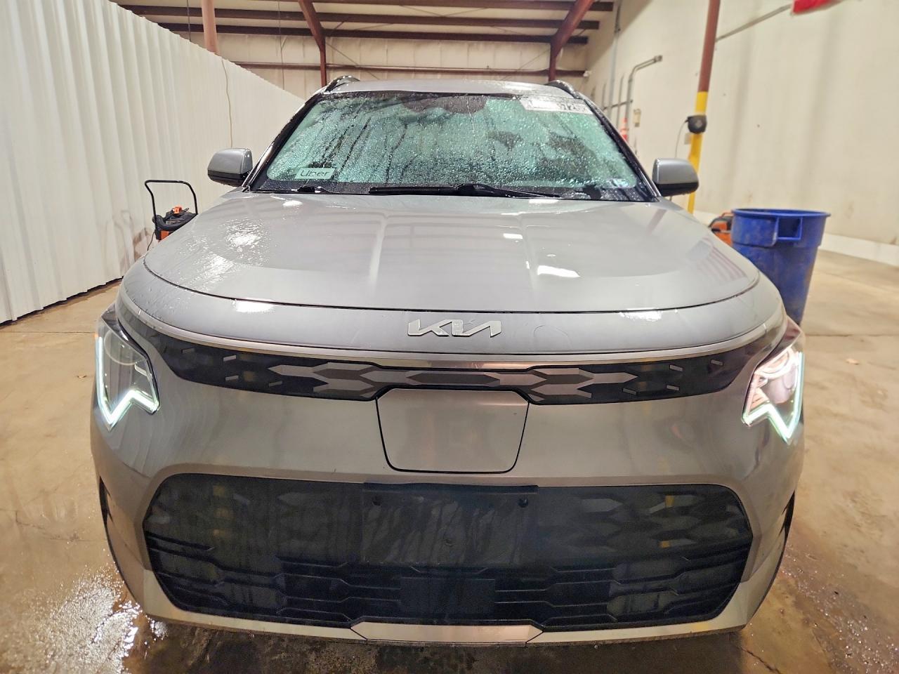 2023 KIA Niro