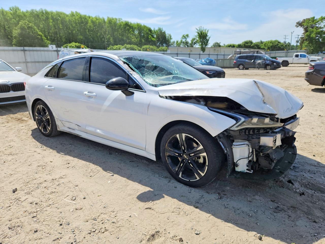 2022 KIA K5