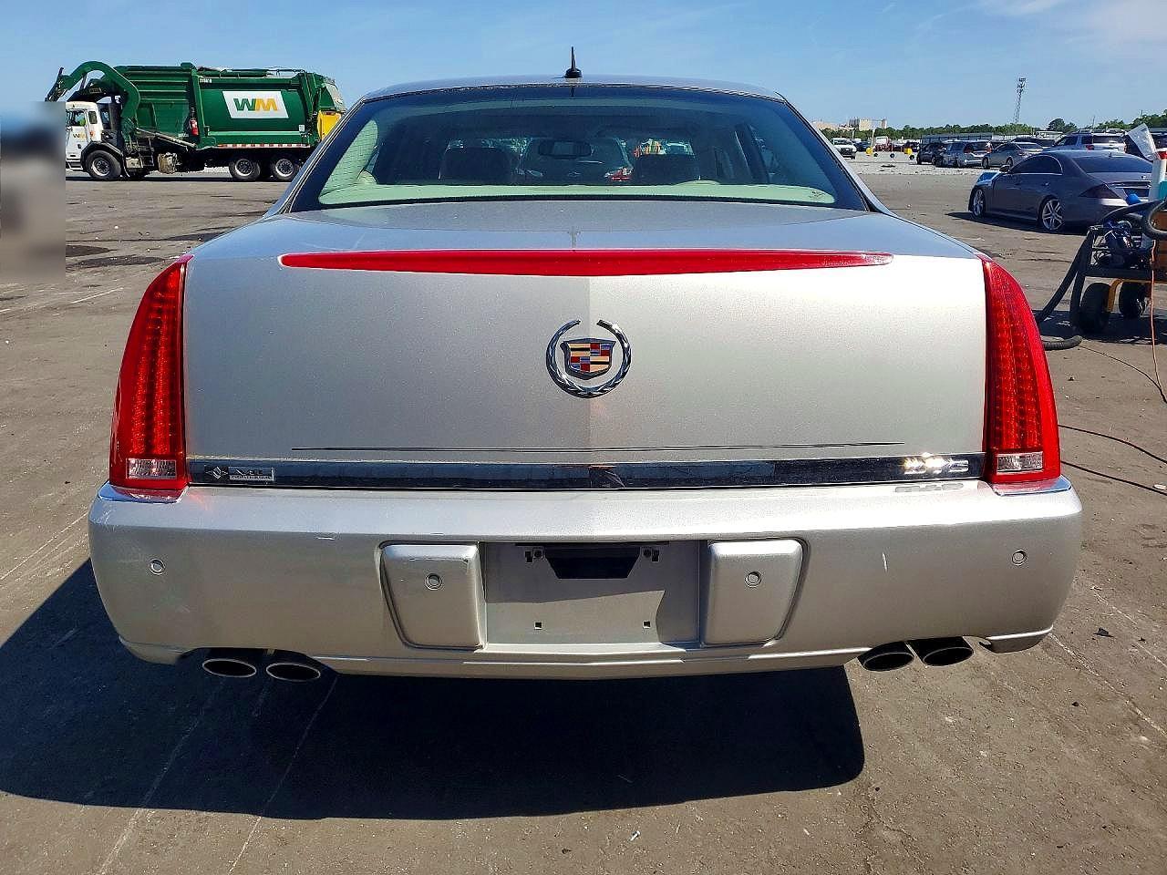 2007 CADILLAC DTS