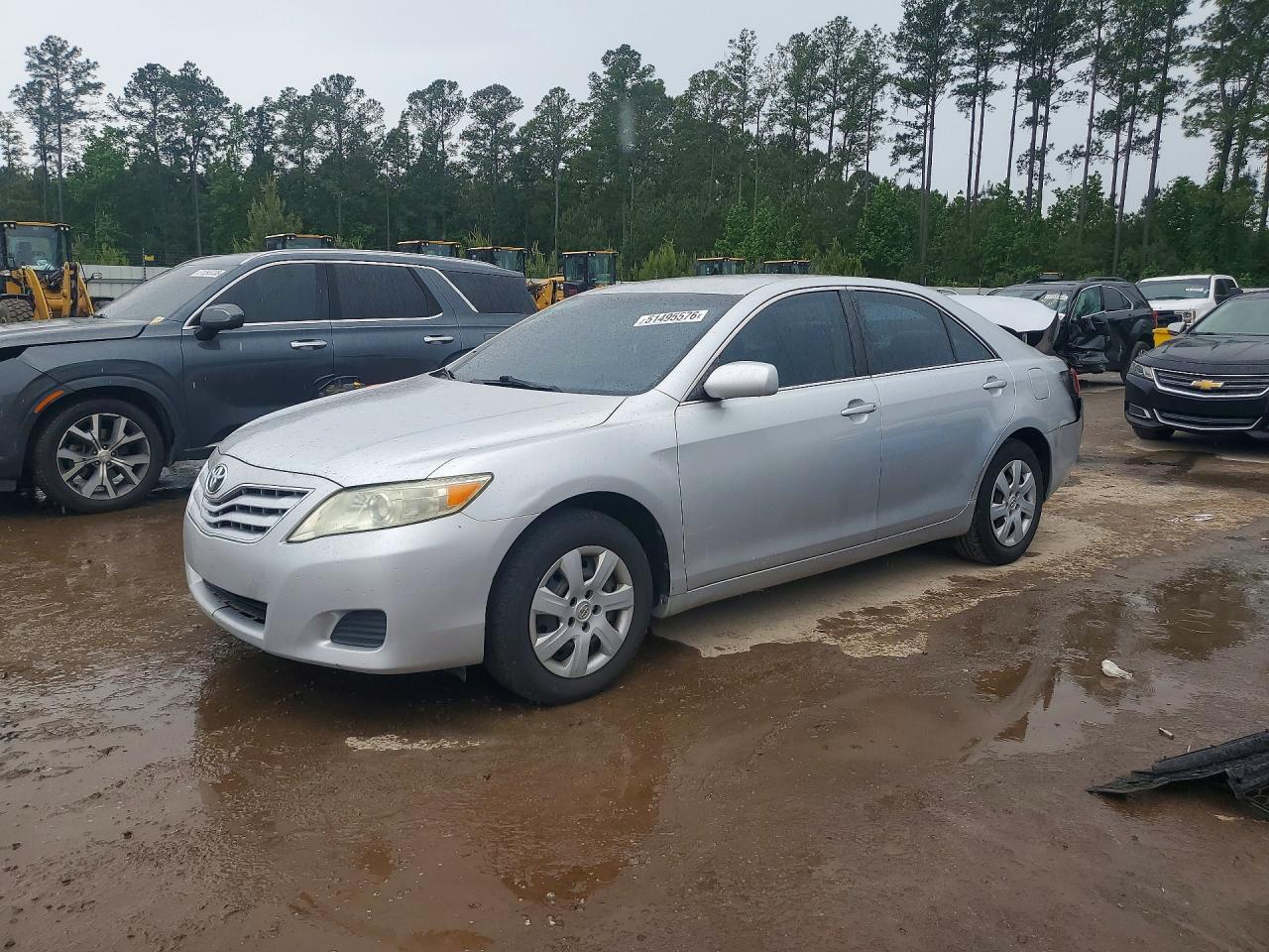 2010 TOYOTA CAMRY