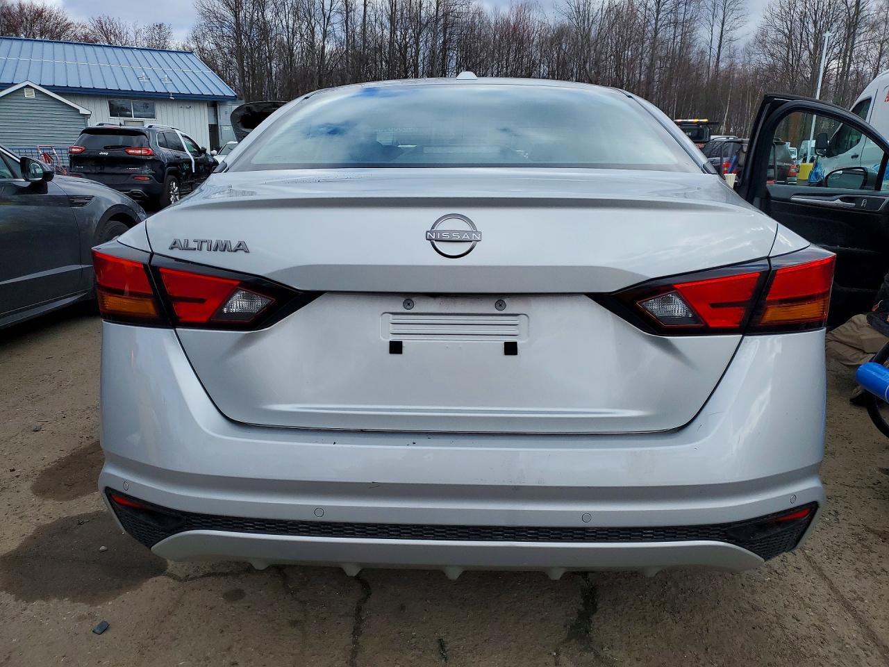 2025 NISSAN ALTIMA