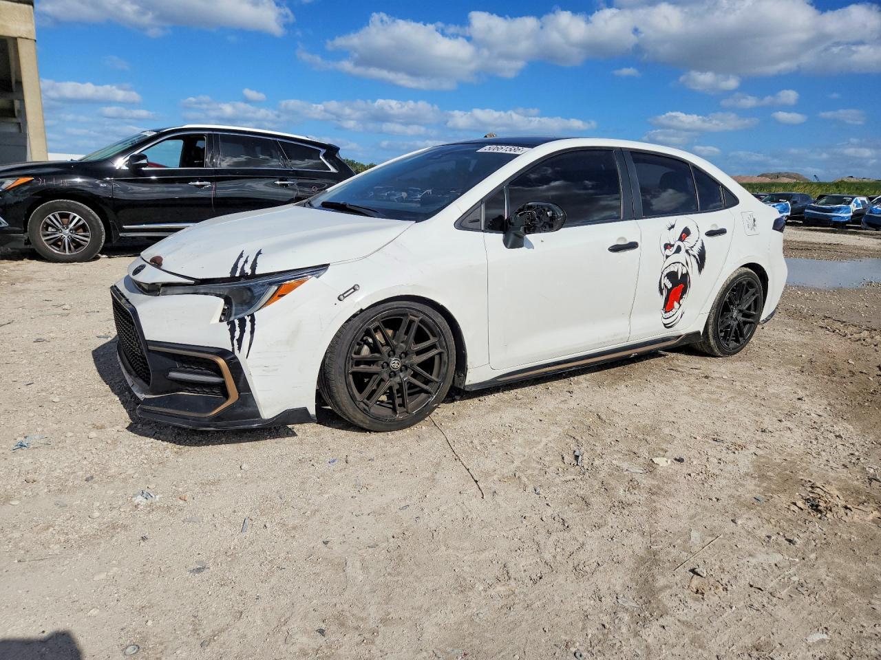 2022 TOYOTA COROLLA