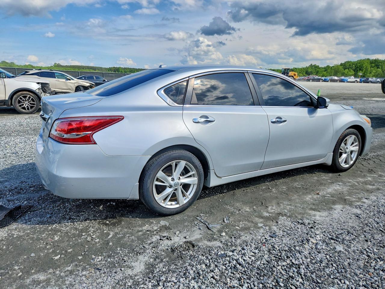 2013 NISSAN ALTIMA