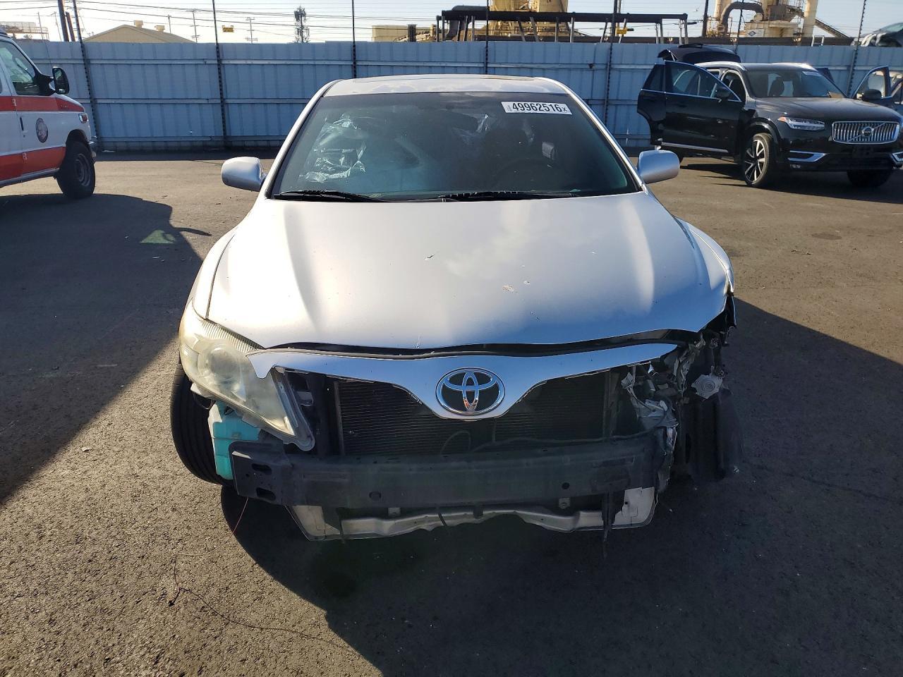 2011 TOYOTA CAMRY