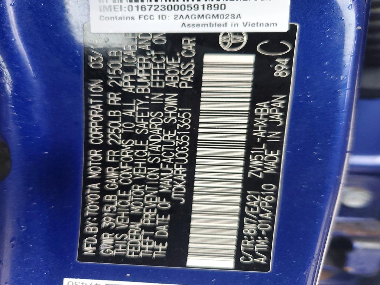 2016 TOYOTA PRIUS