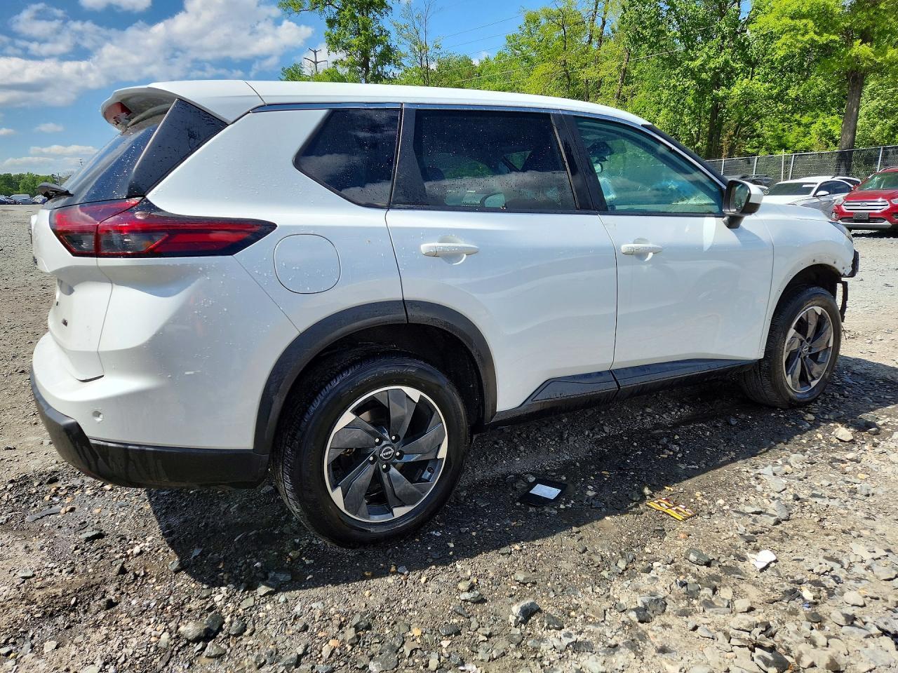 2025 NISSAN ROGUE