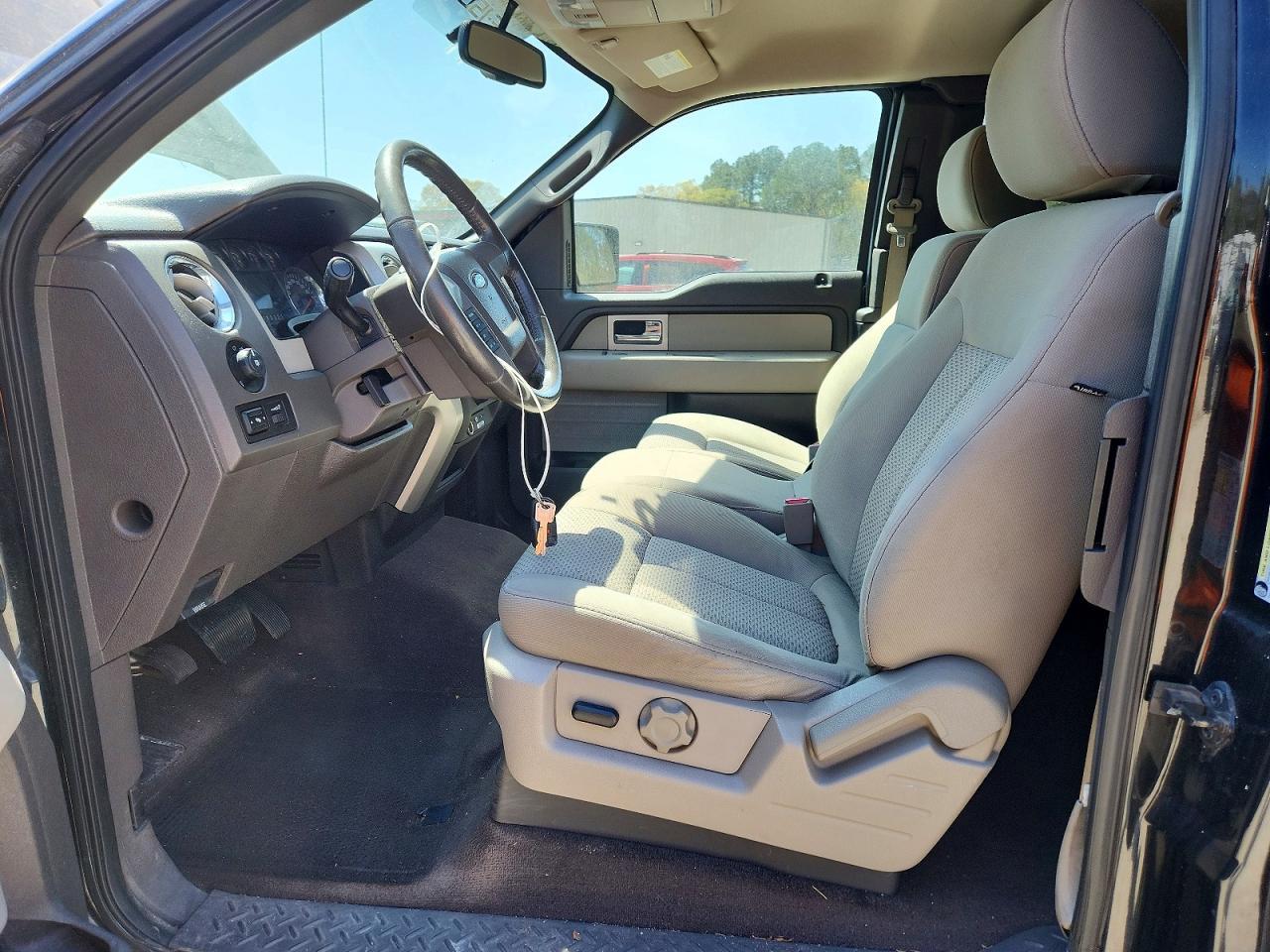 2010 FORD F-150