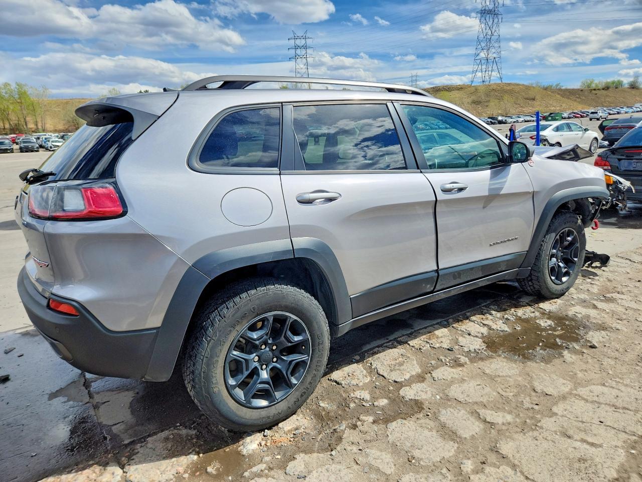 2020 JEEP CHEROKEE
