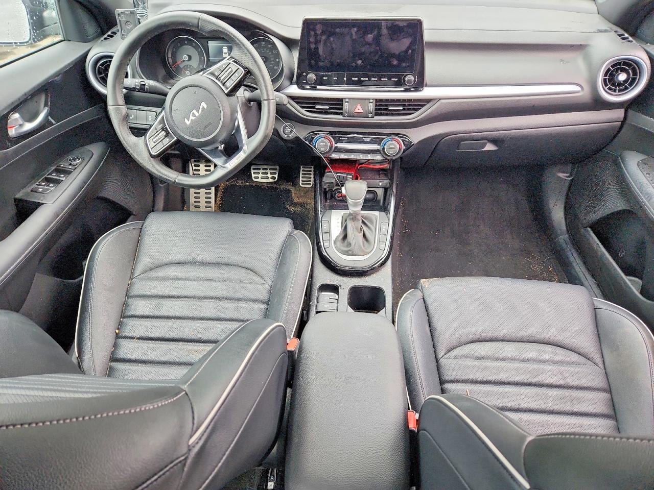 2024 KIA FORTE