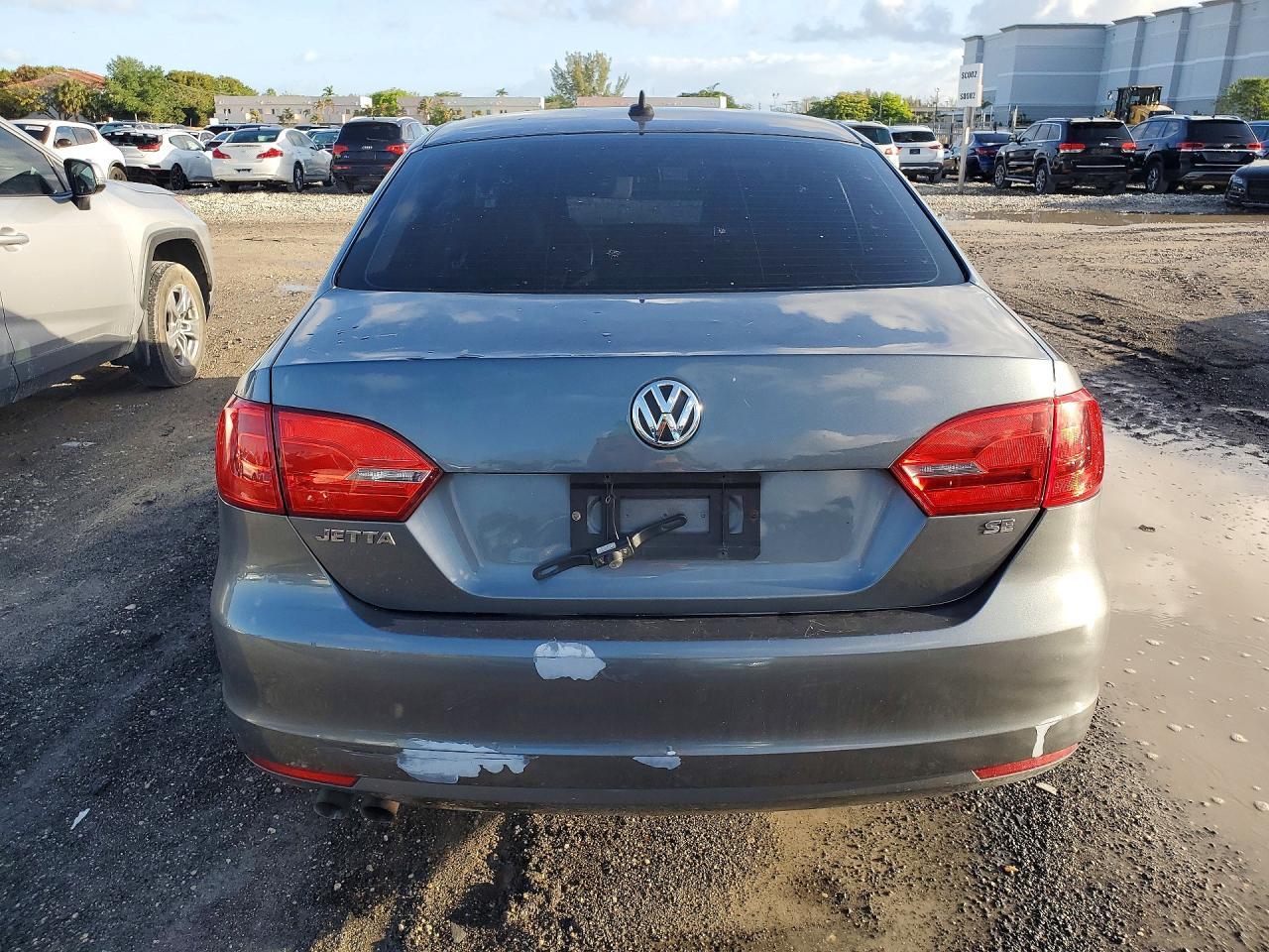 2014 VOLKSWAGEN JETTA