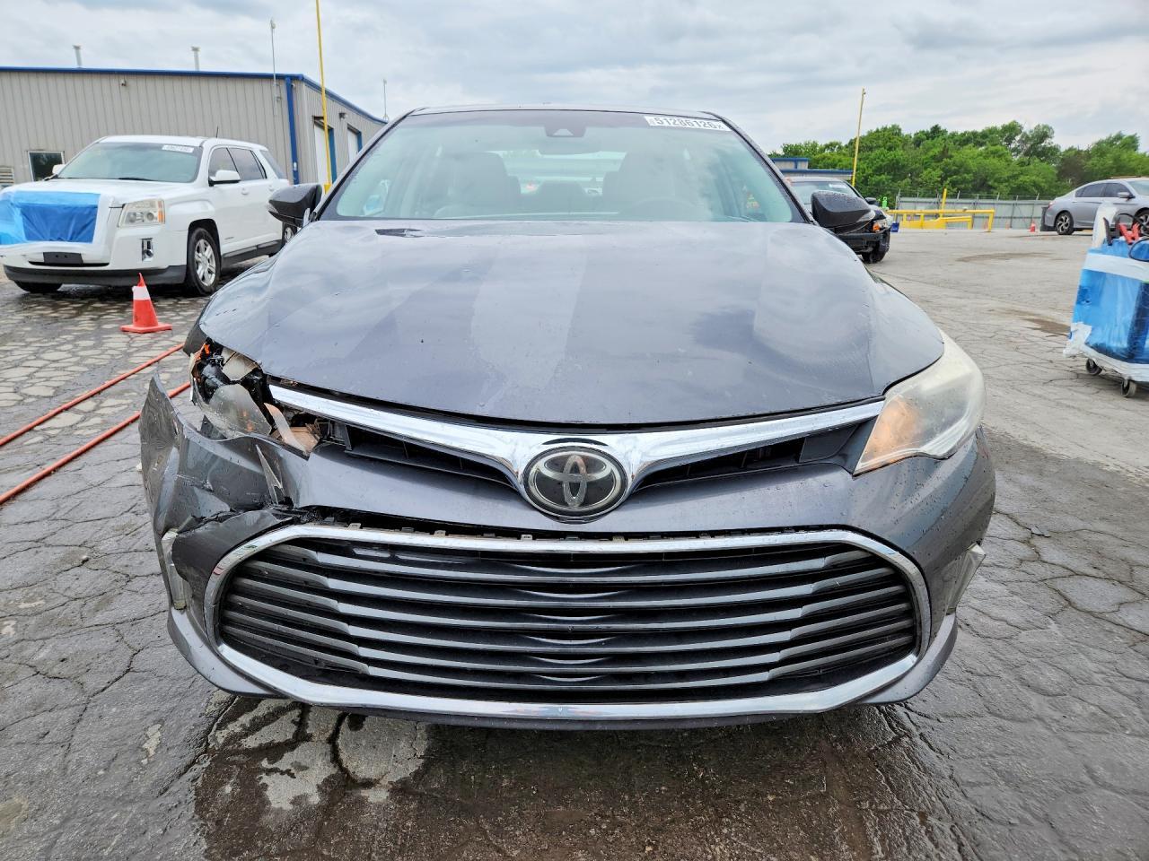 2018 TOYOTA Avalon