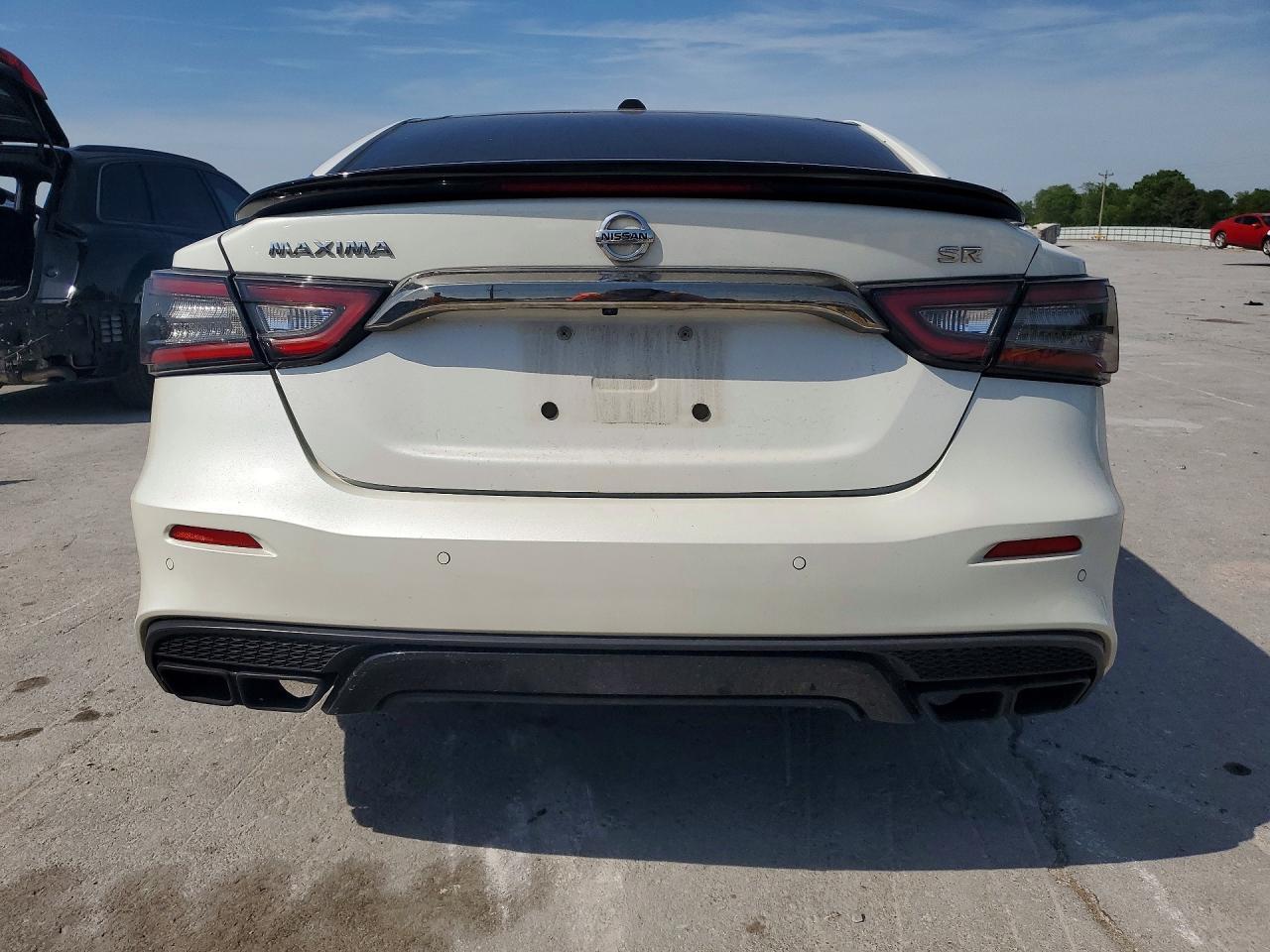 2019 NISSAN Maxima