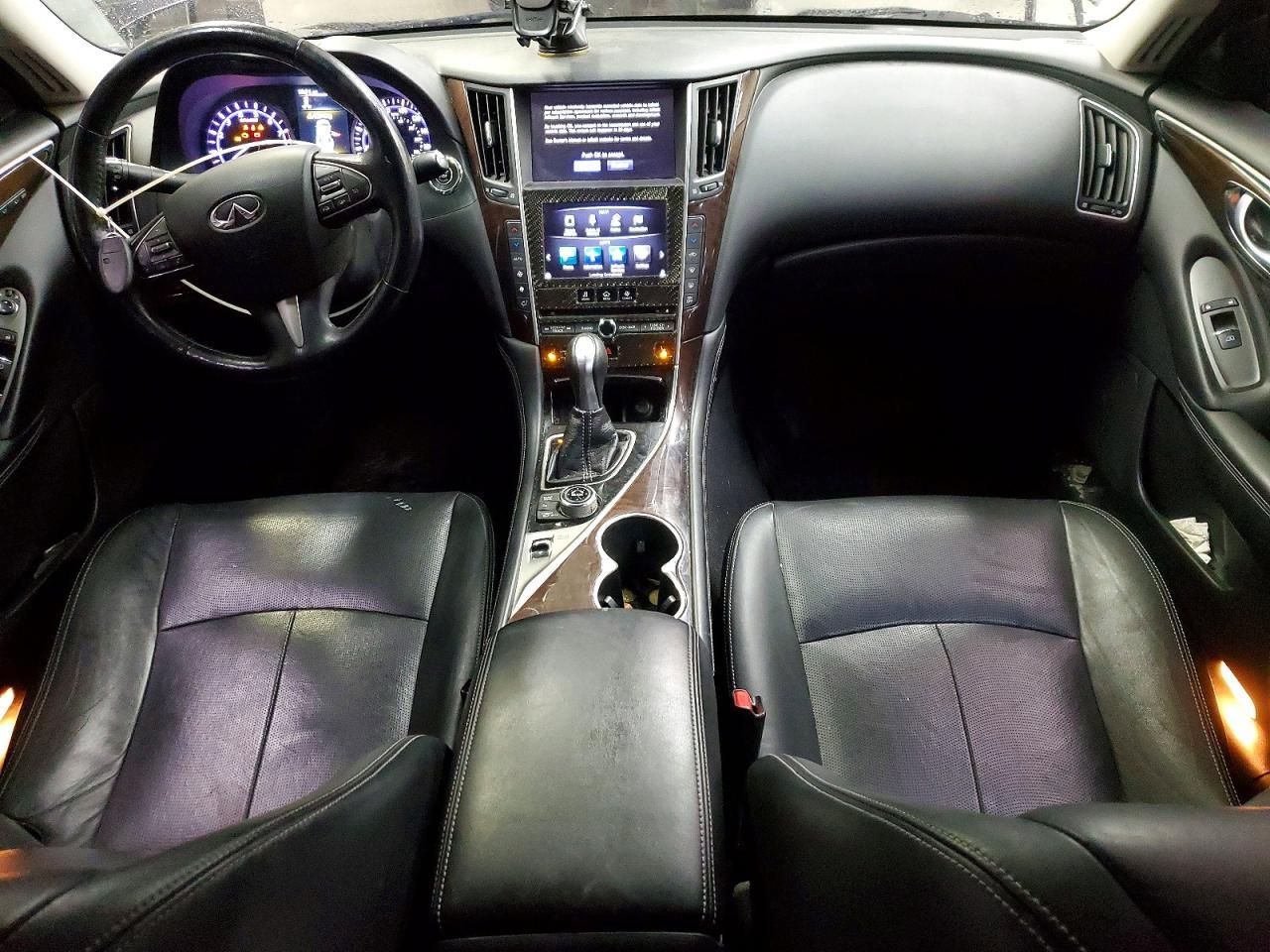 2016 INFINITI Q50