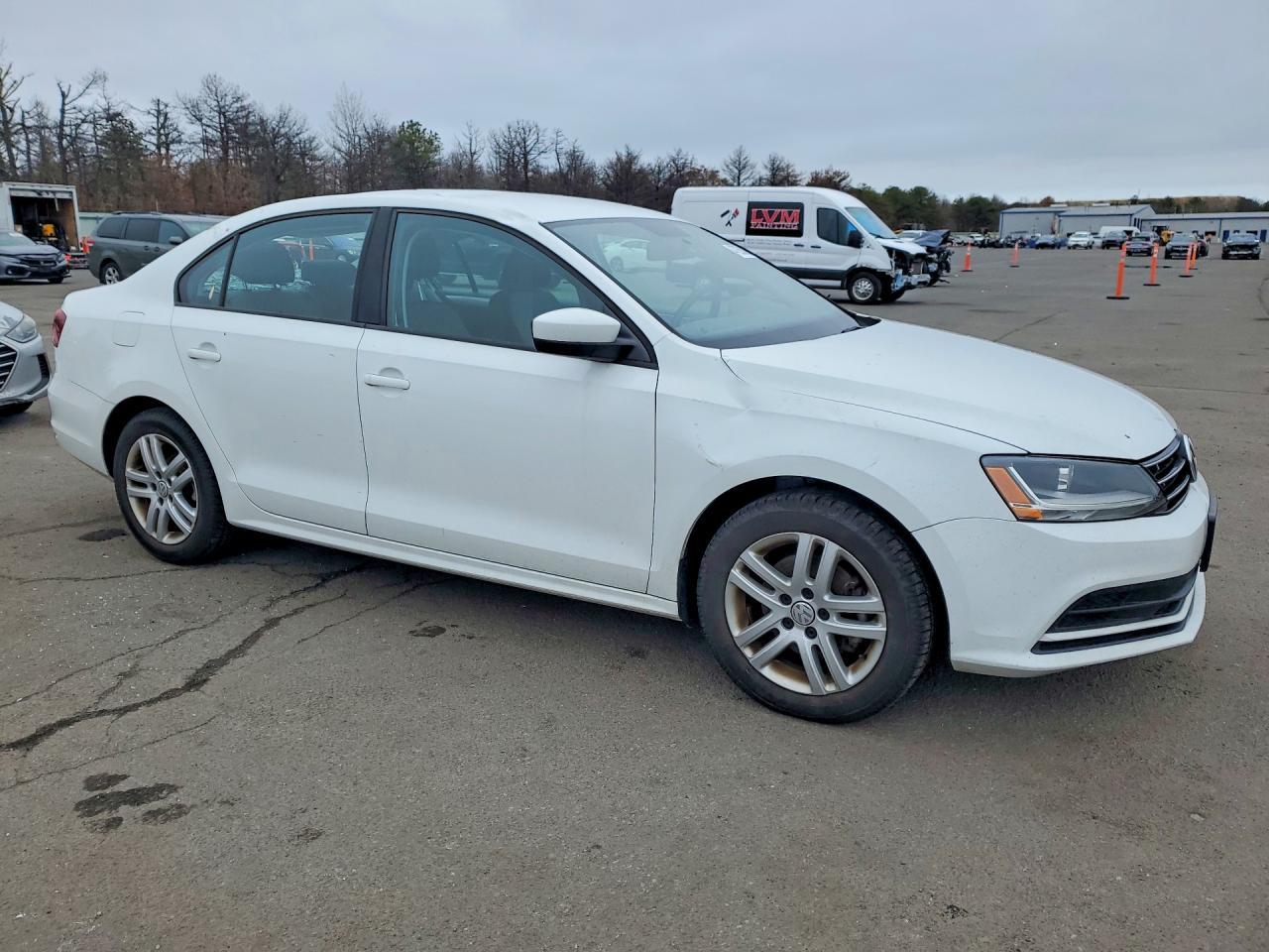 2018 VOLKSWAGEN JETTA