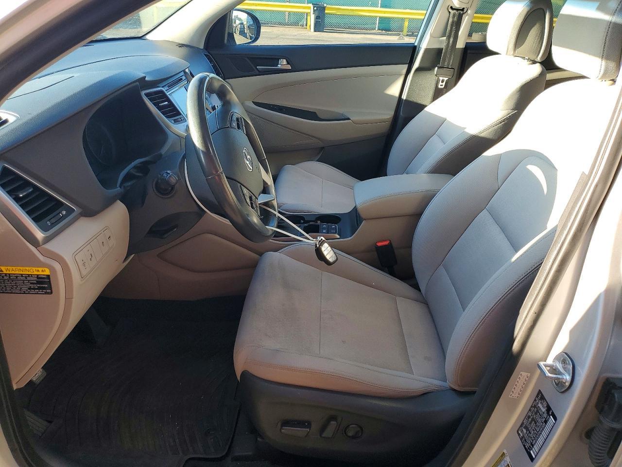 2017 HYUNDAI TUCSON