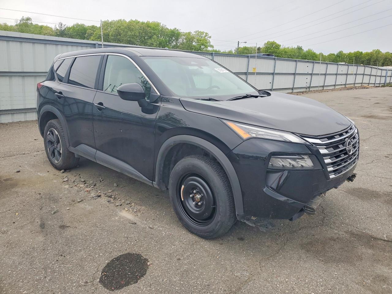 2025 NISSAN ROGUE