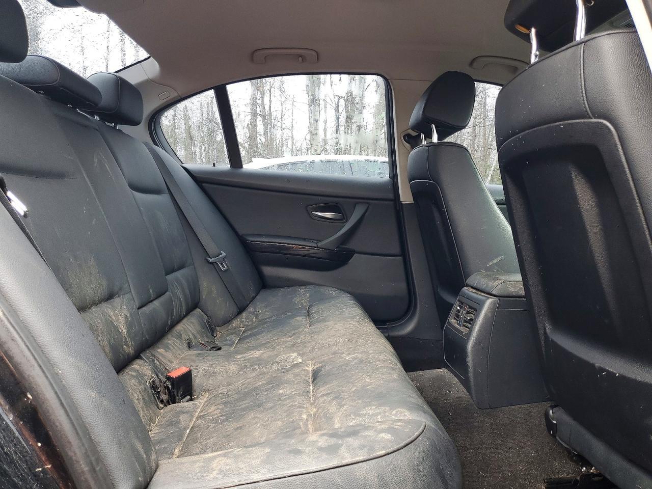 2011 BMW 3 SERIES