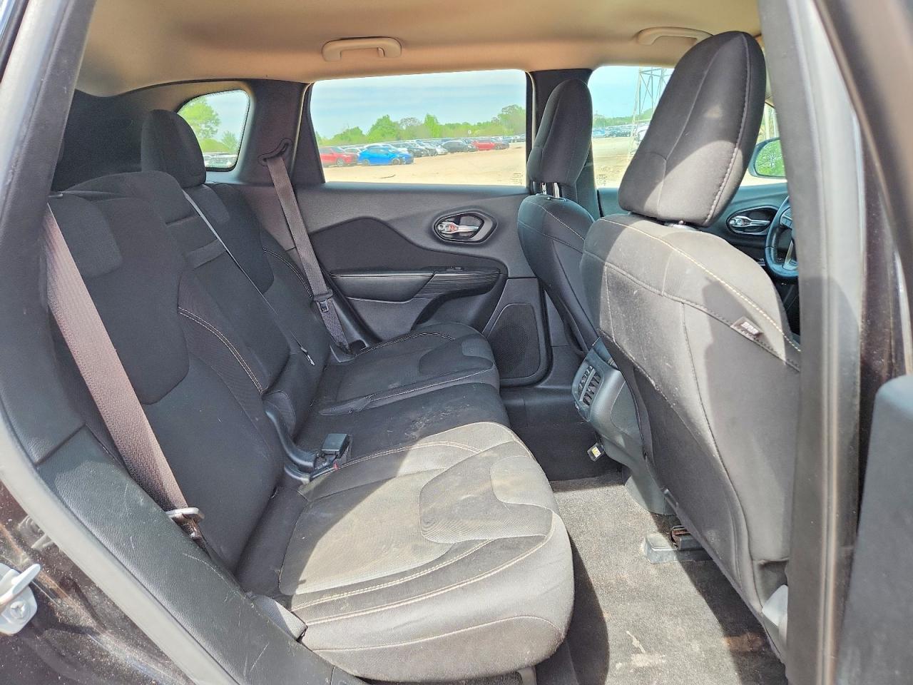 2015 JEEP CHEROKEE