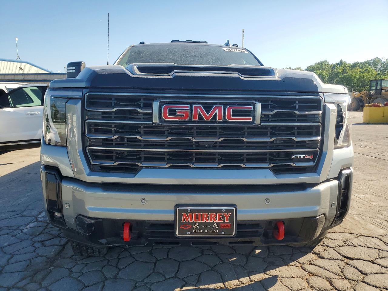 2025 GMC Sierra