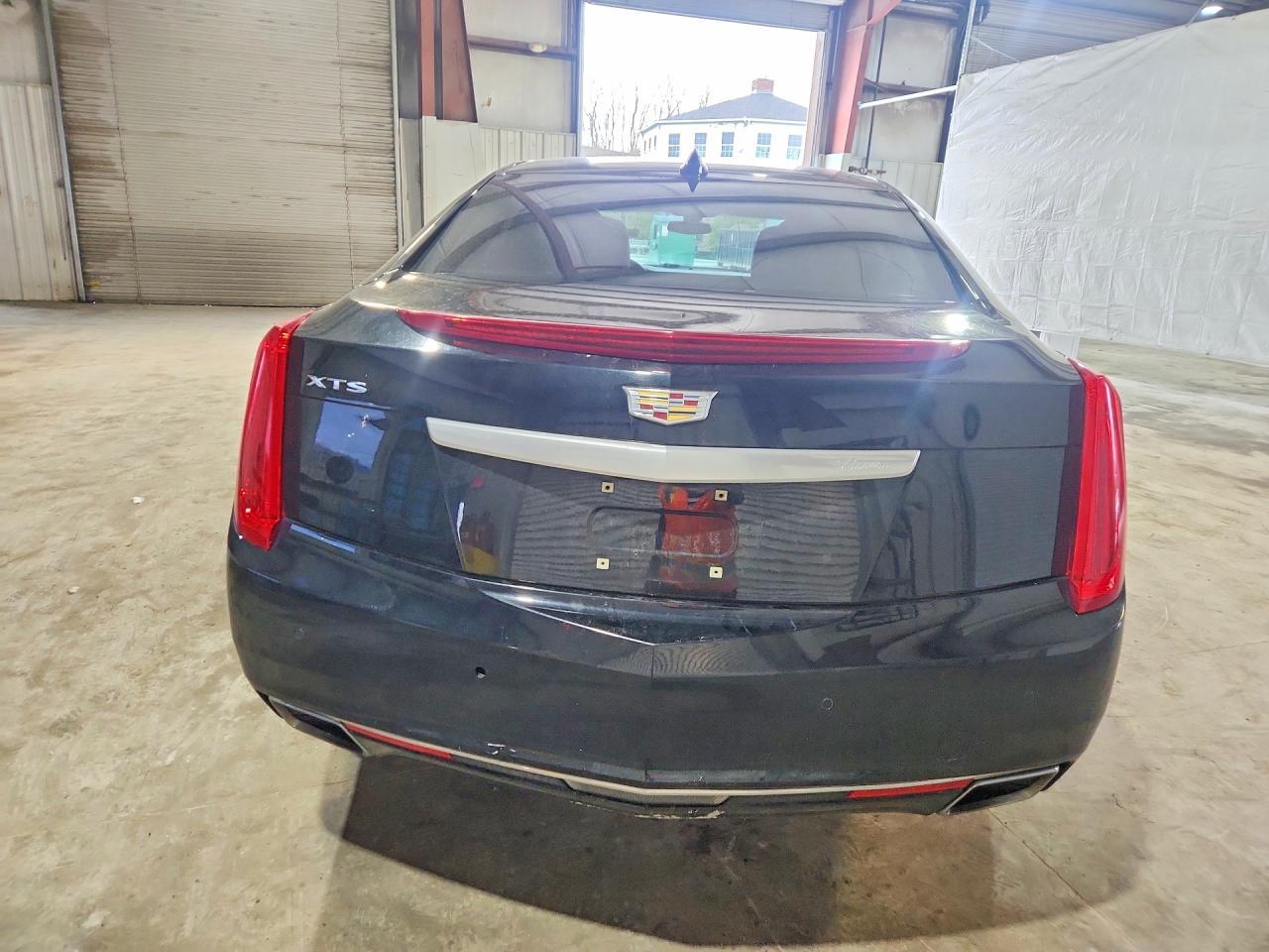 2017 CADILLAC XTS