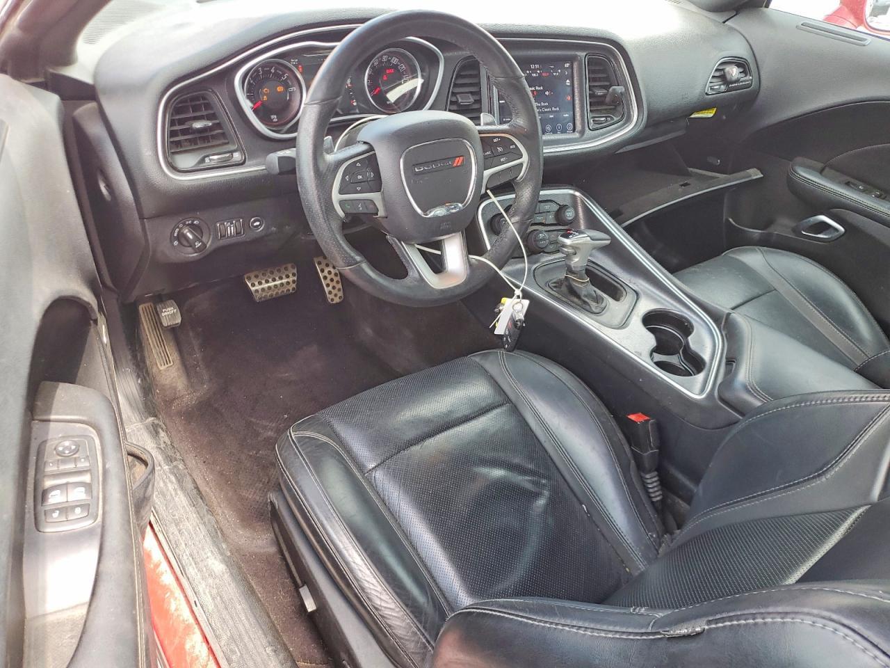 2017 DODGE Challenger