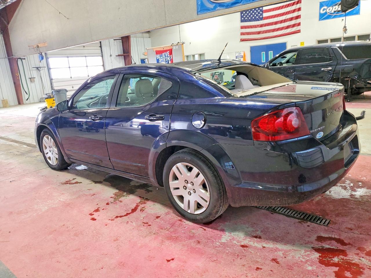 2012 DODGE Avenger