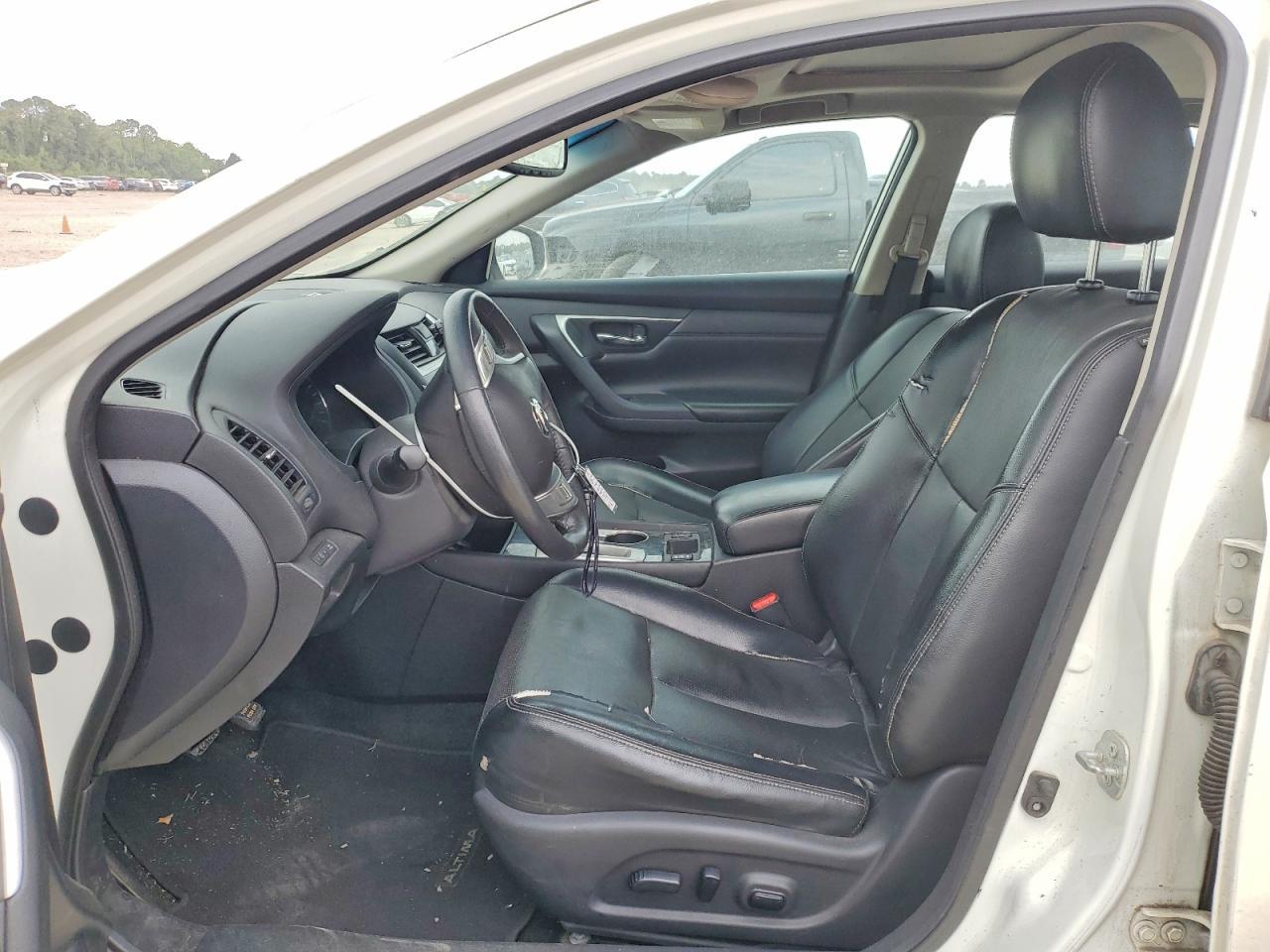 2016 NISSAN ALTIMA