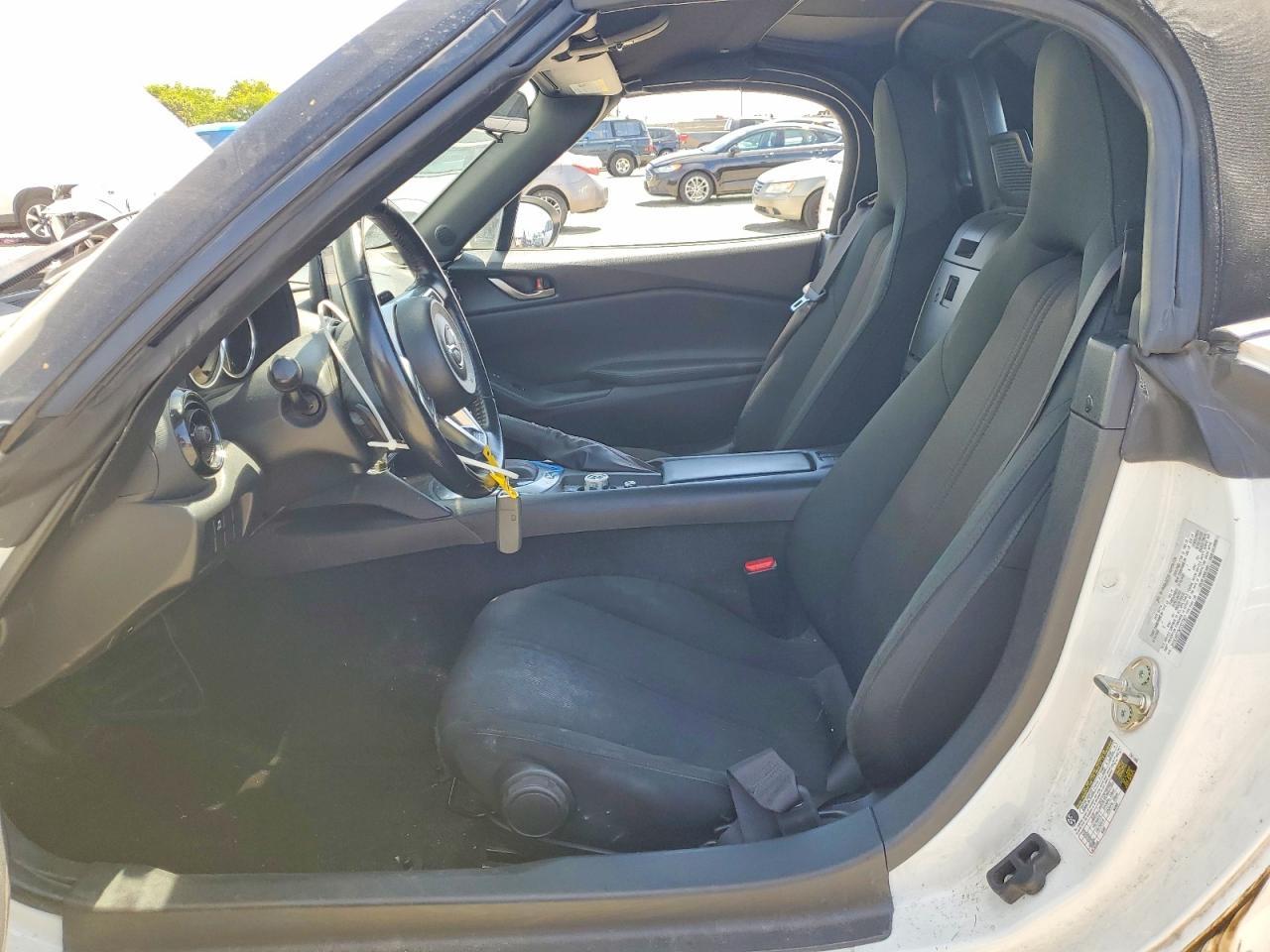 2019 MAZDA MX-5 Miata