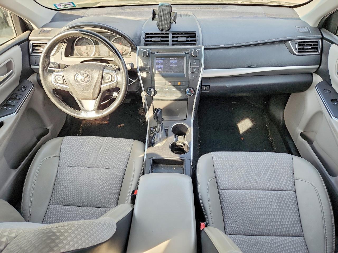 2015 TOYOTA CAMRY