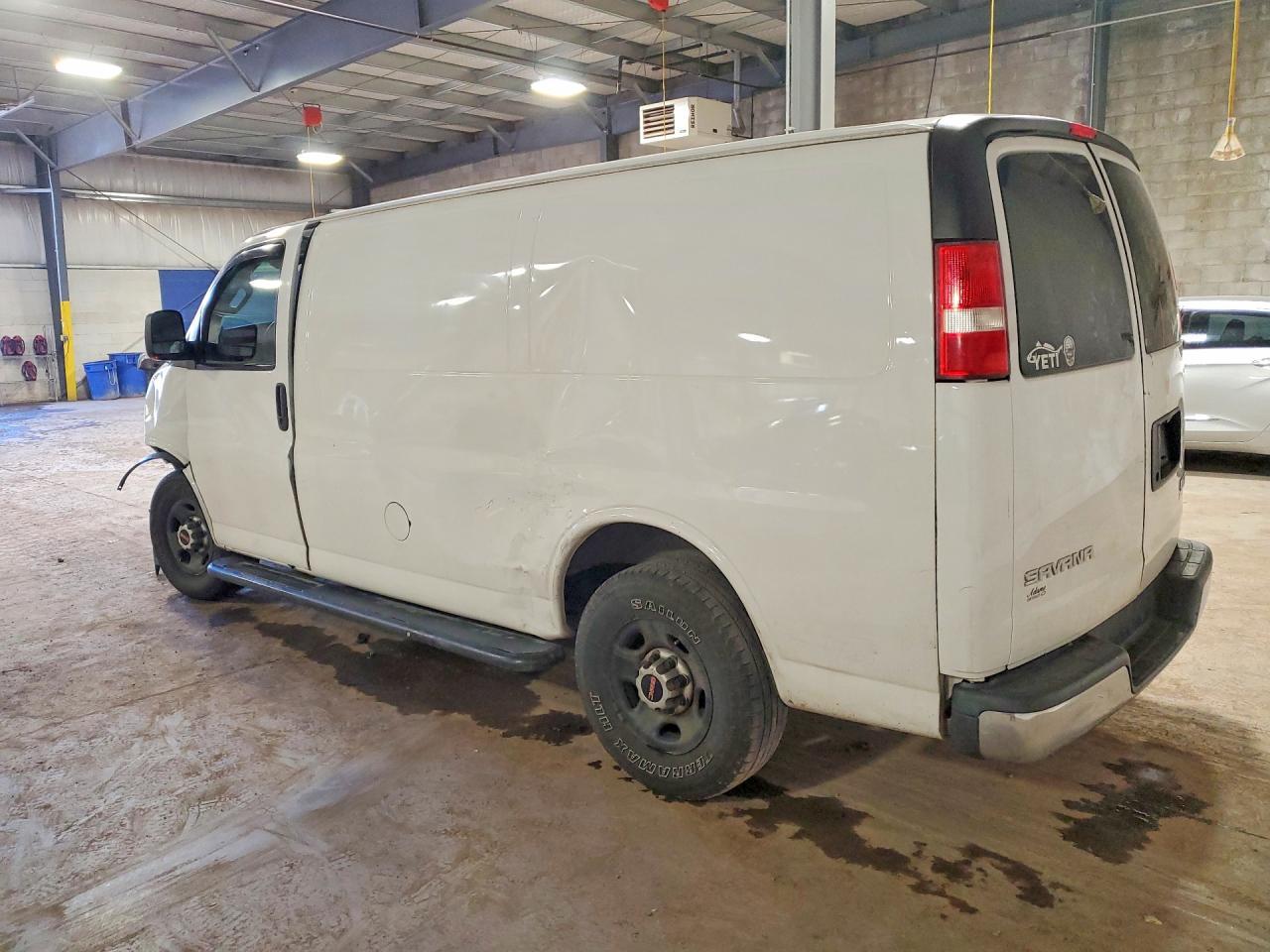 2017 GMC Savana