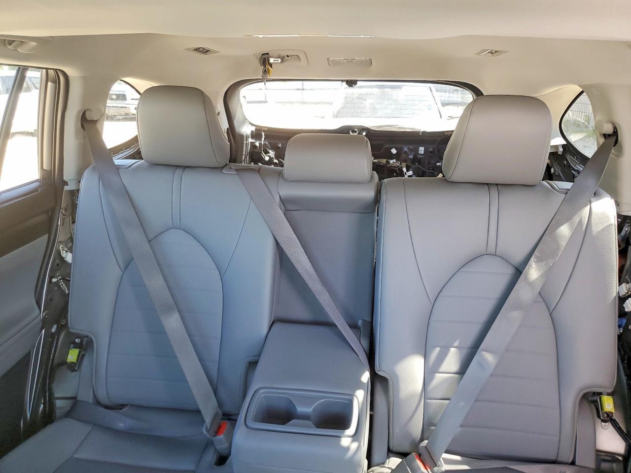2025 TOYOTA HIGHLANDER