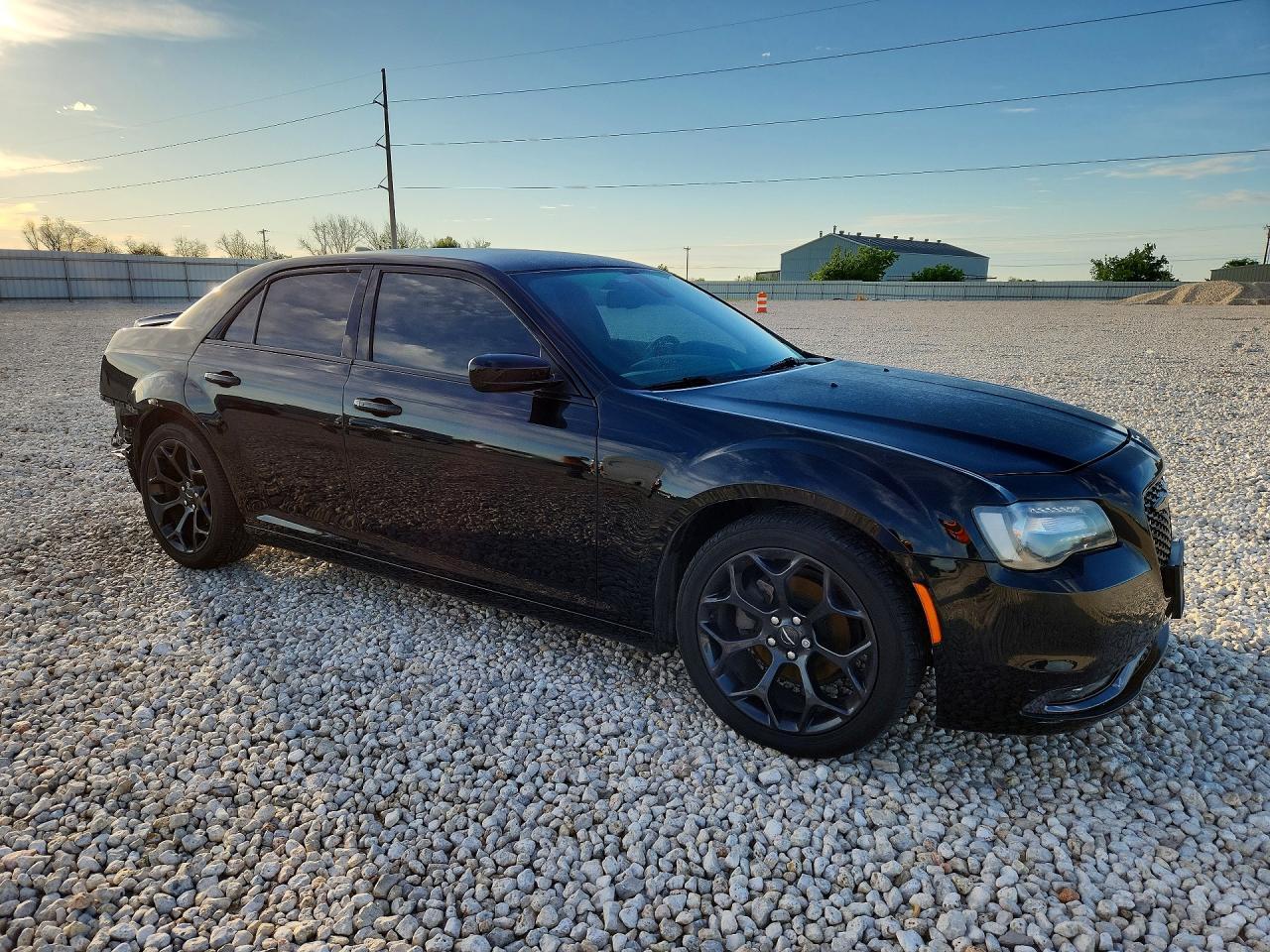 2019 CHRYSLER 300