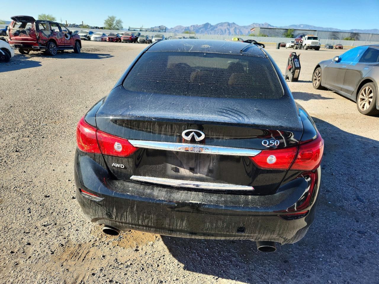 2017 INFINITI Q50