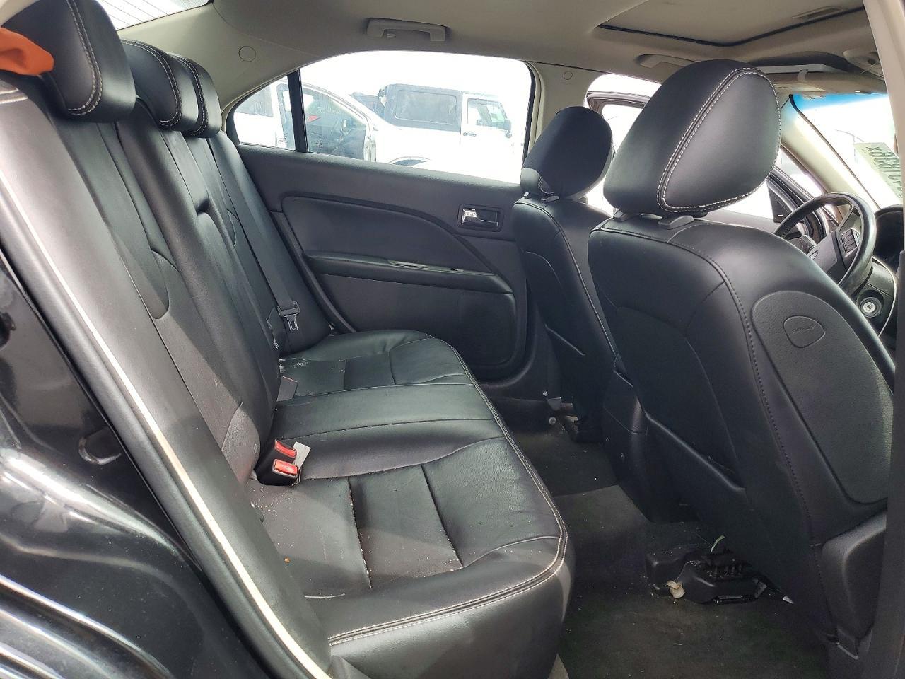 2010 FORD FUSION