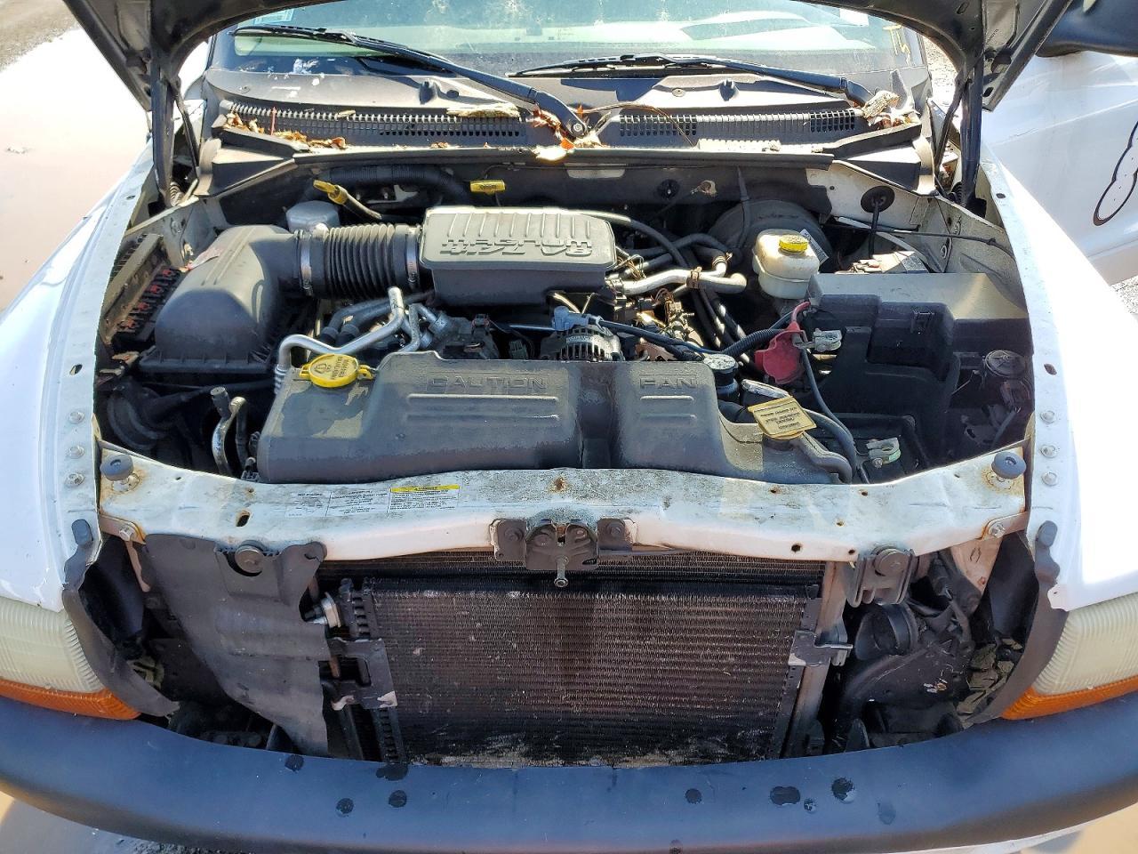 2004 DODGE Dakota