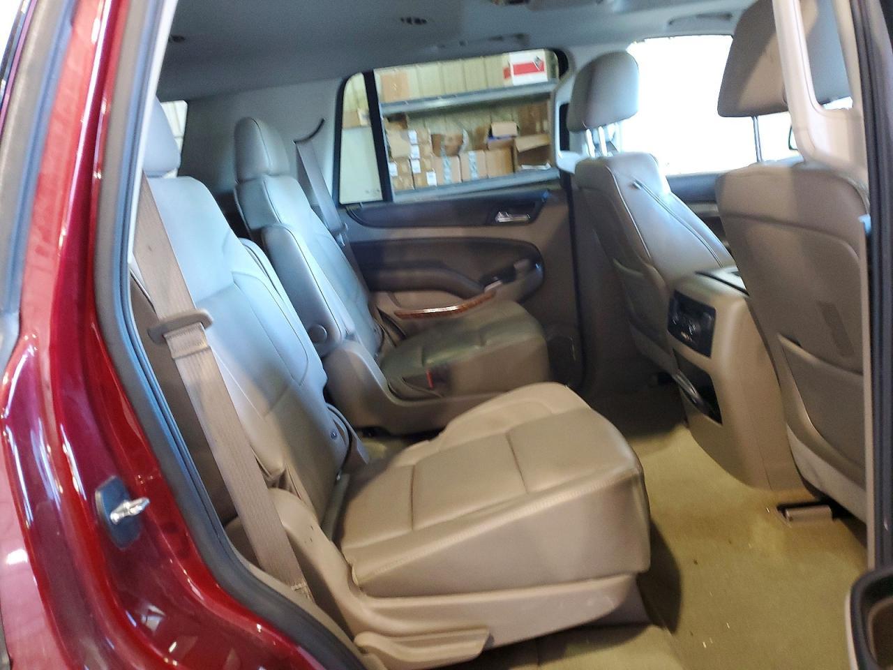 2016 CHEVROLET Tahoe