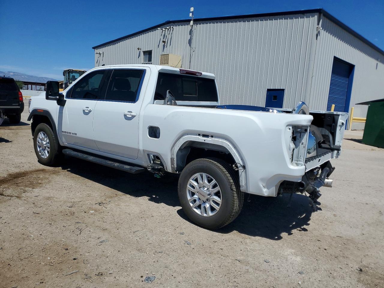 2023 GMC Sierra